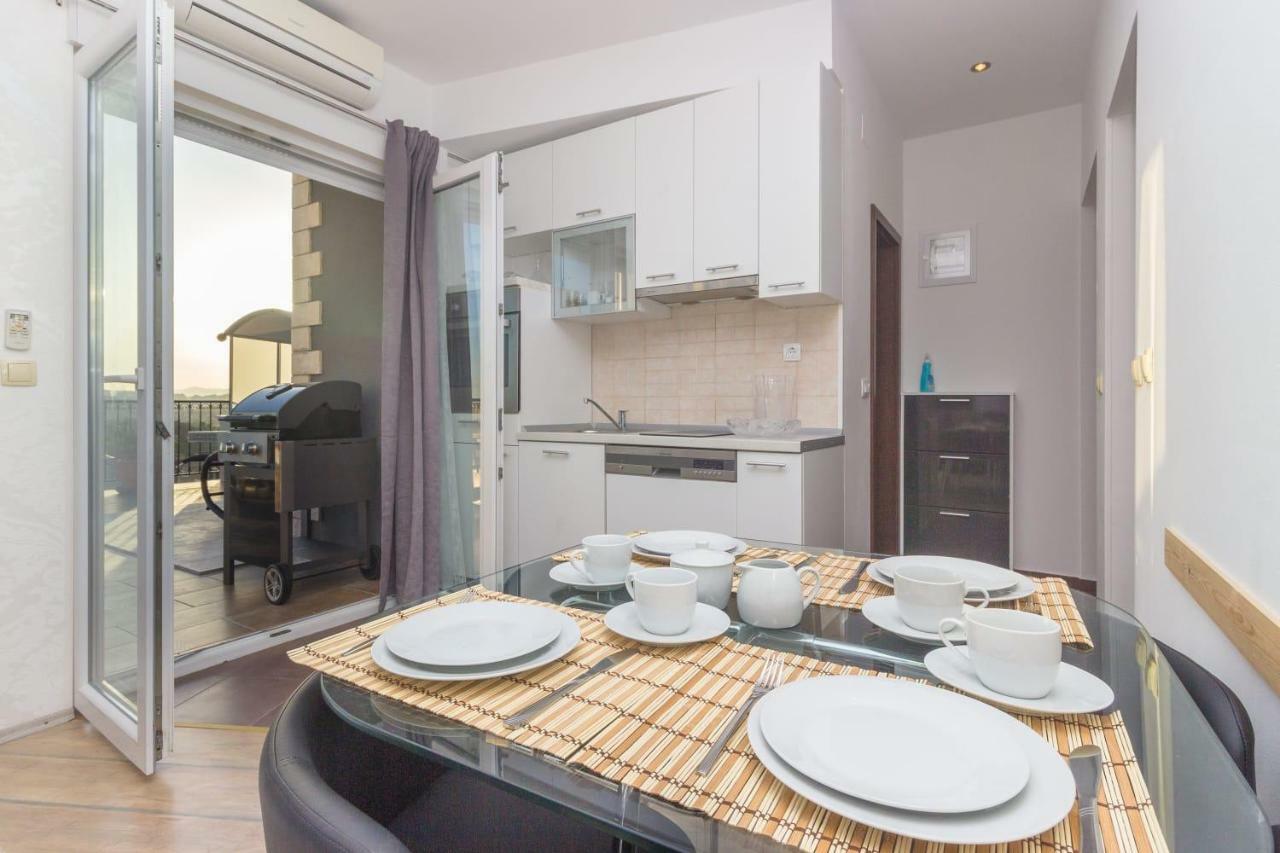 Sea View Apartments With Jaccuzzi Podstrana Extérieur photo